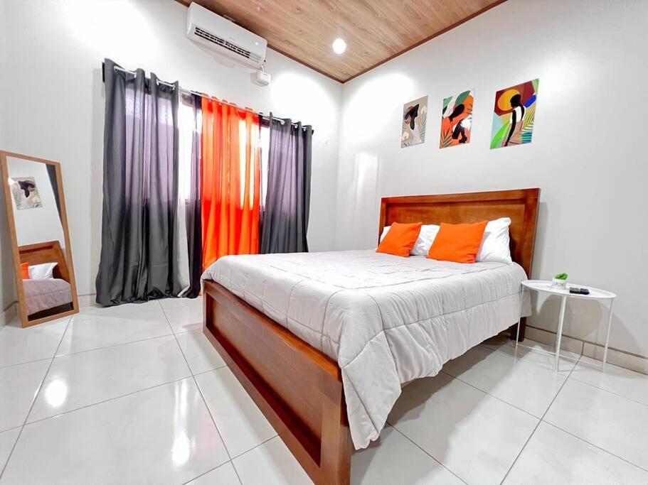 Orange Apartment 5 Min Aeropuerto Juan Santamaria 알라후엘라 외부 사진