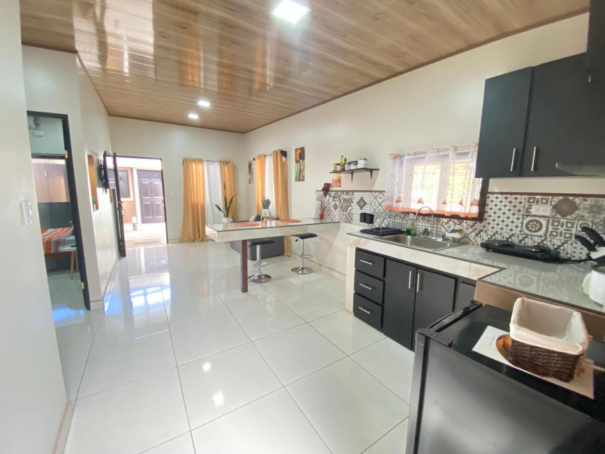 Orange Apartment 5 Min Aeropuerto Juan Santamaria 알라후엘라 외부 사진