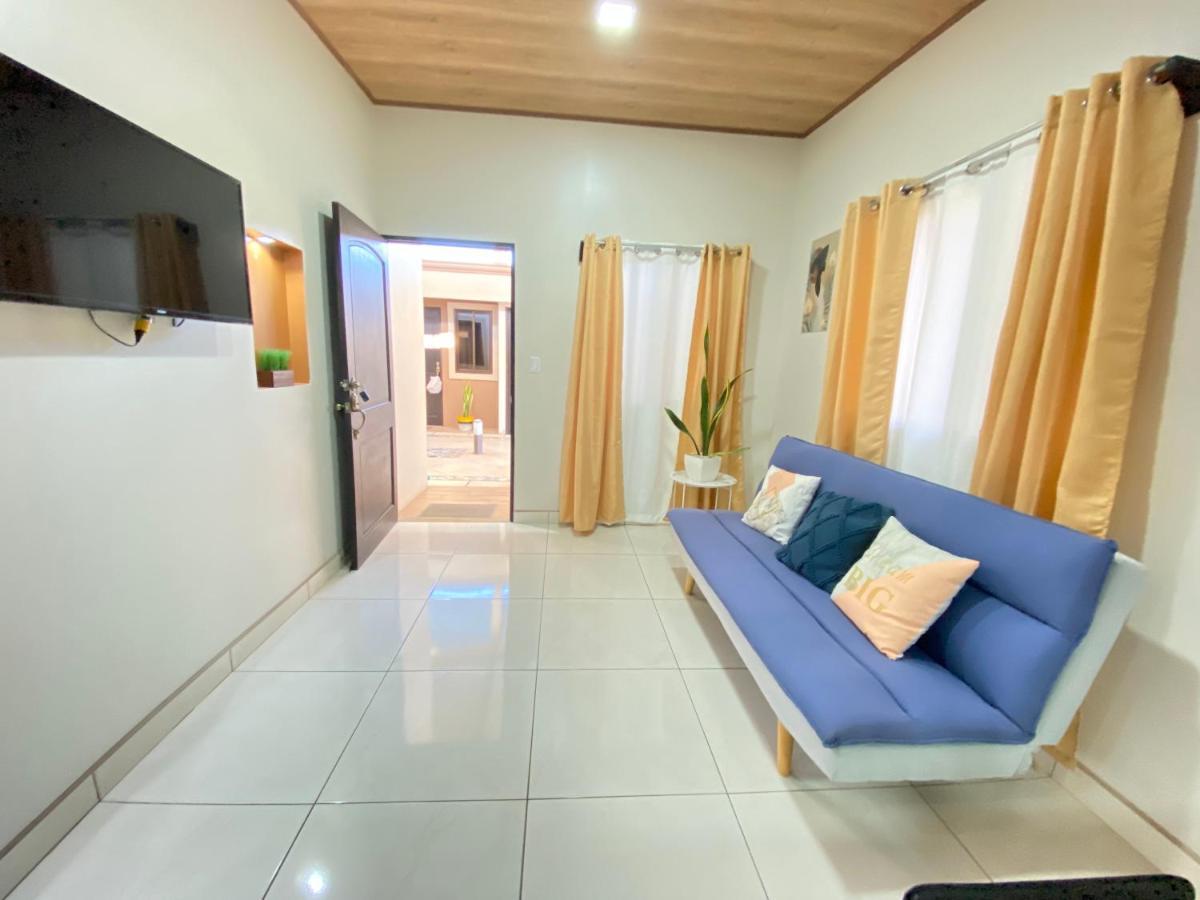 Orange Apartment 5 Min Aeropuerto Juan Santamaria 알라후엘라 외부 사진